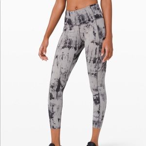 Fast & Free HR Tight 25” *GAME DAY